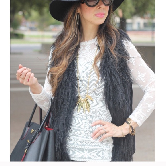 Jackets & Blazers - Mob Wife NWOT faux super soft black fur vest